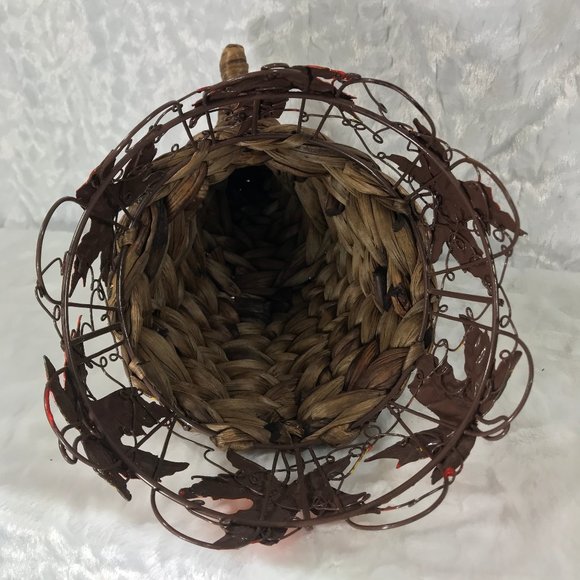 Fall Horn of Plenty Cornucopia Table top display - Picture 6 of 7